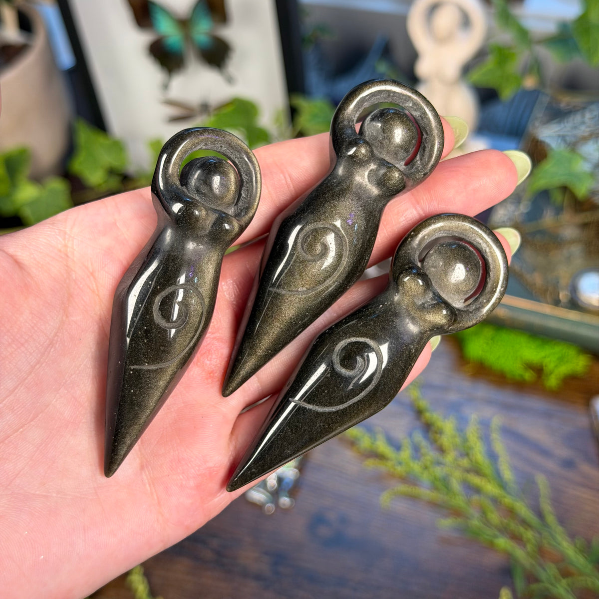 Goddess Carving - Gold Sheen Obsidian