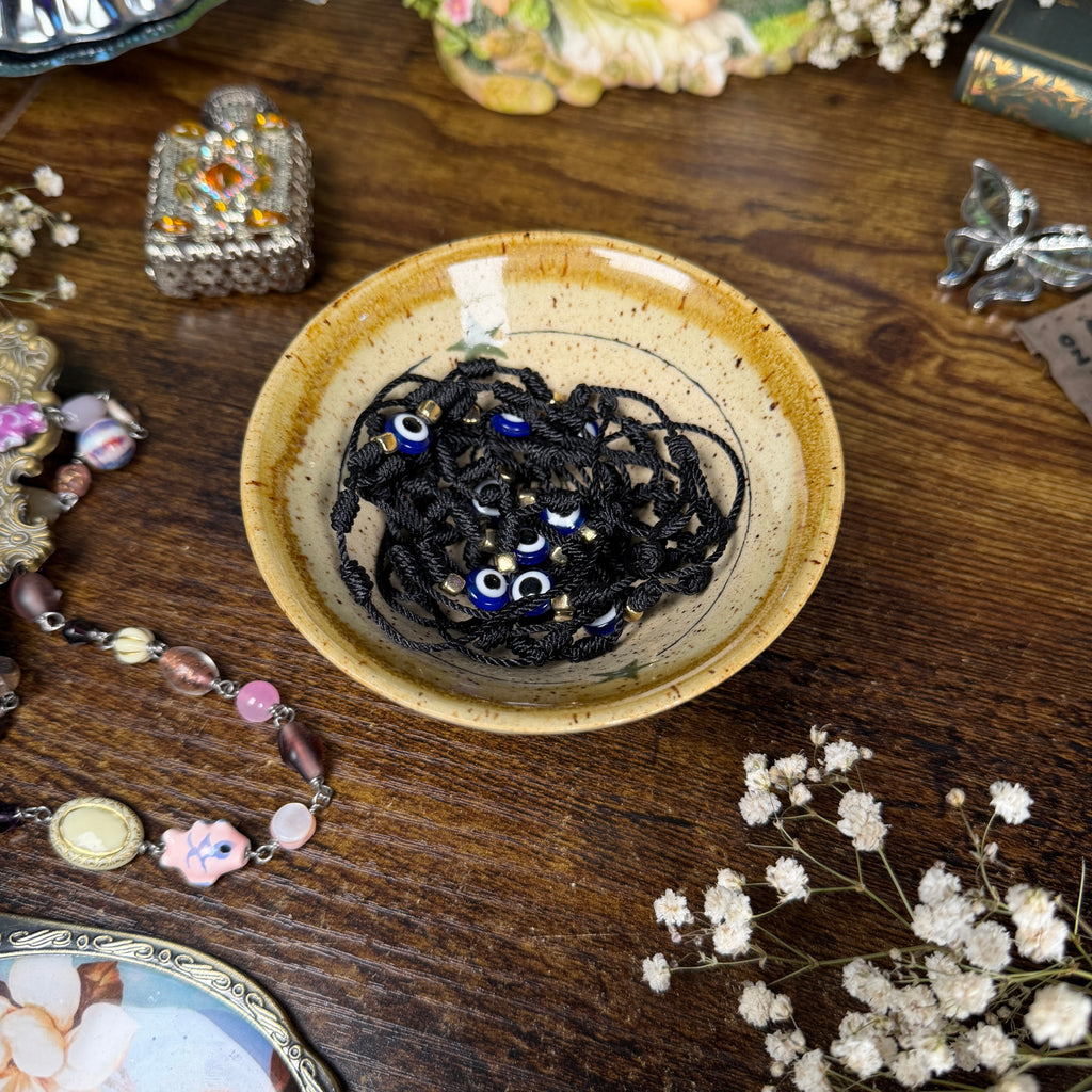 Knotted Evil Eye Bracelet - Black