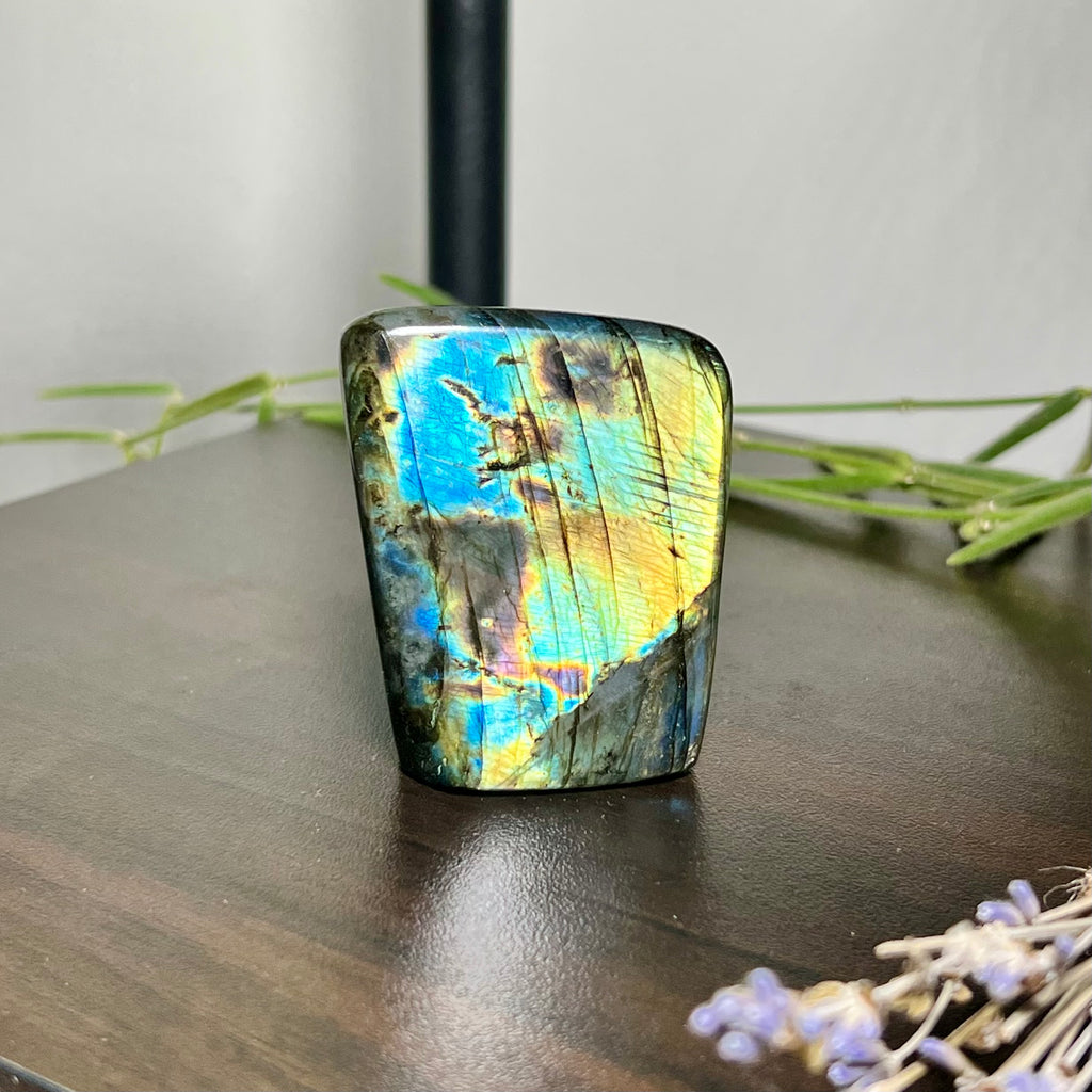 Labradorite Free Form