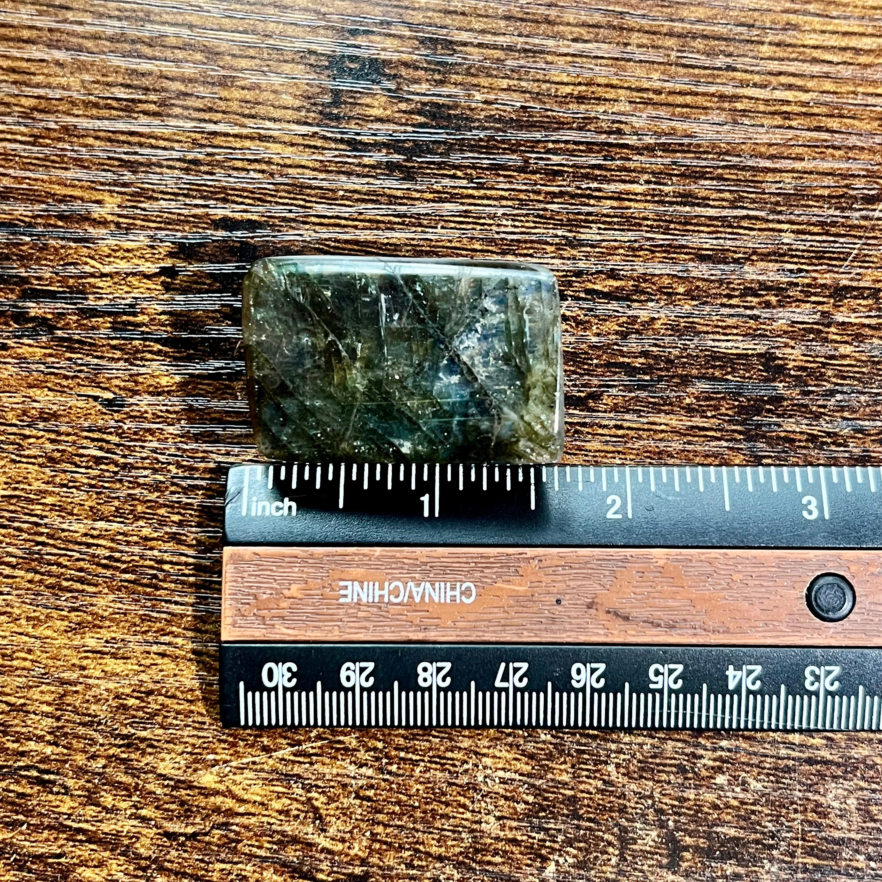 Labradorite Free Form