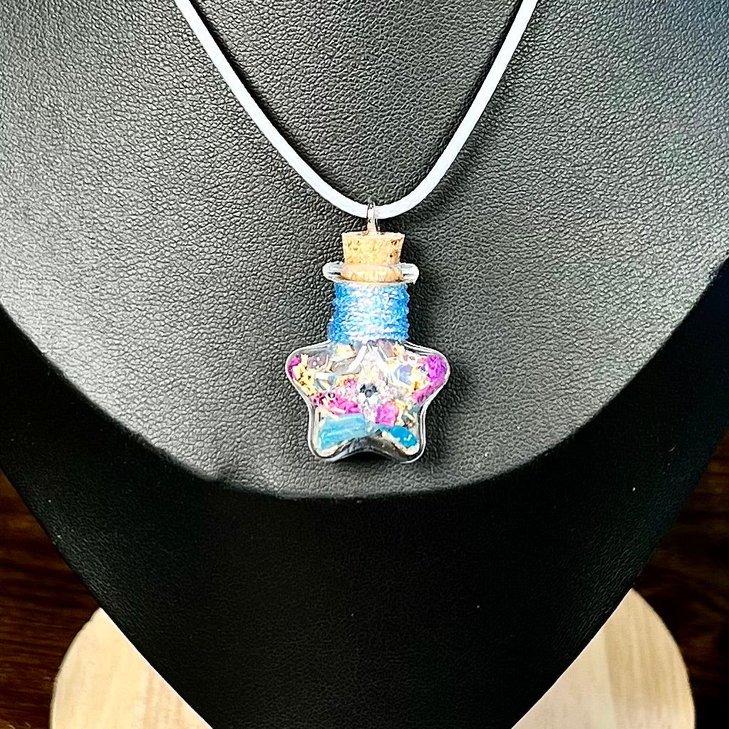 Manifestation - Lucky Star Spell Jar Necklace
