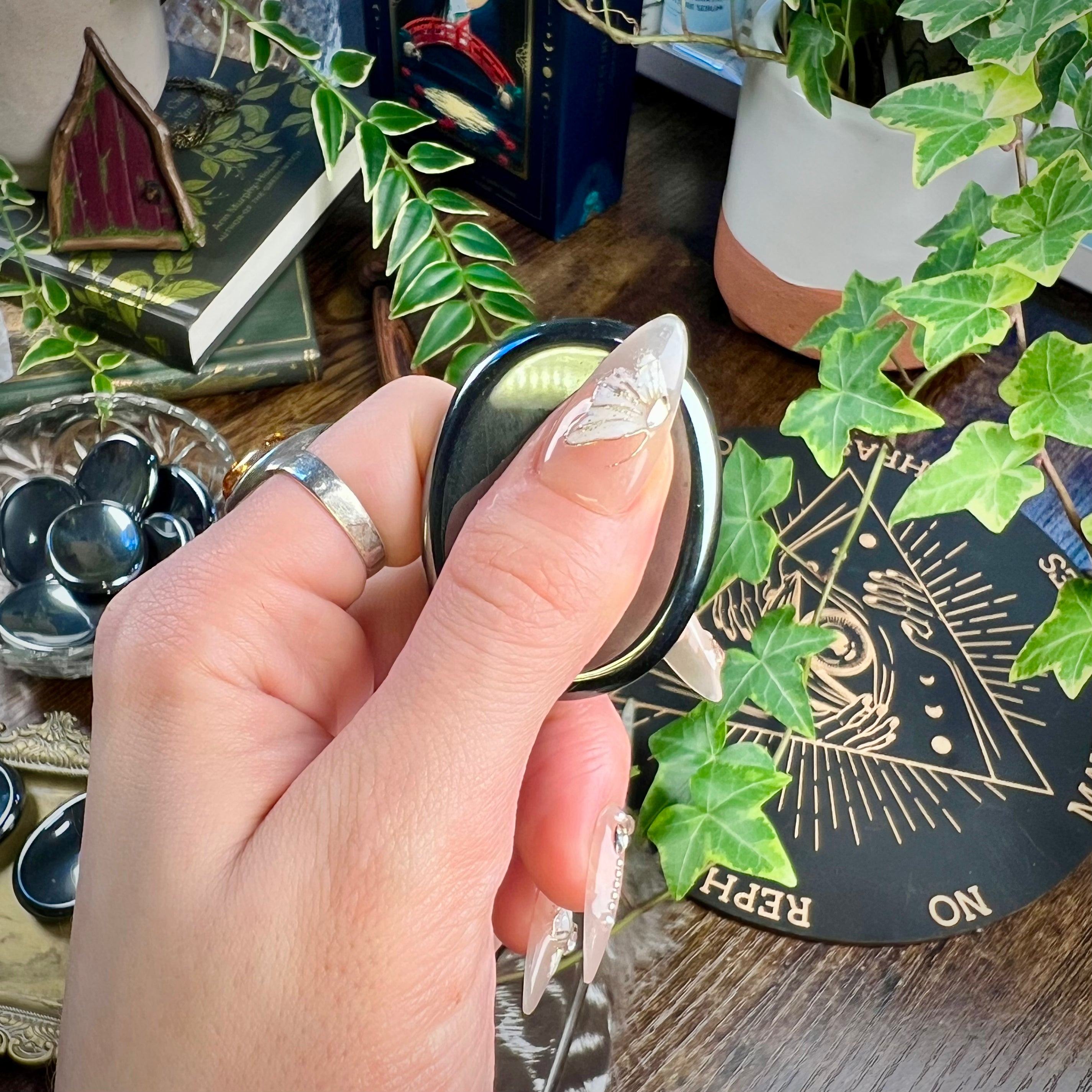 Terahertz - Worry Stone