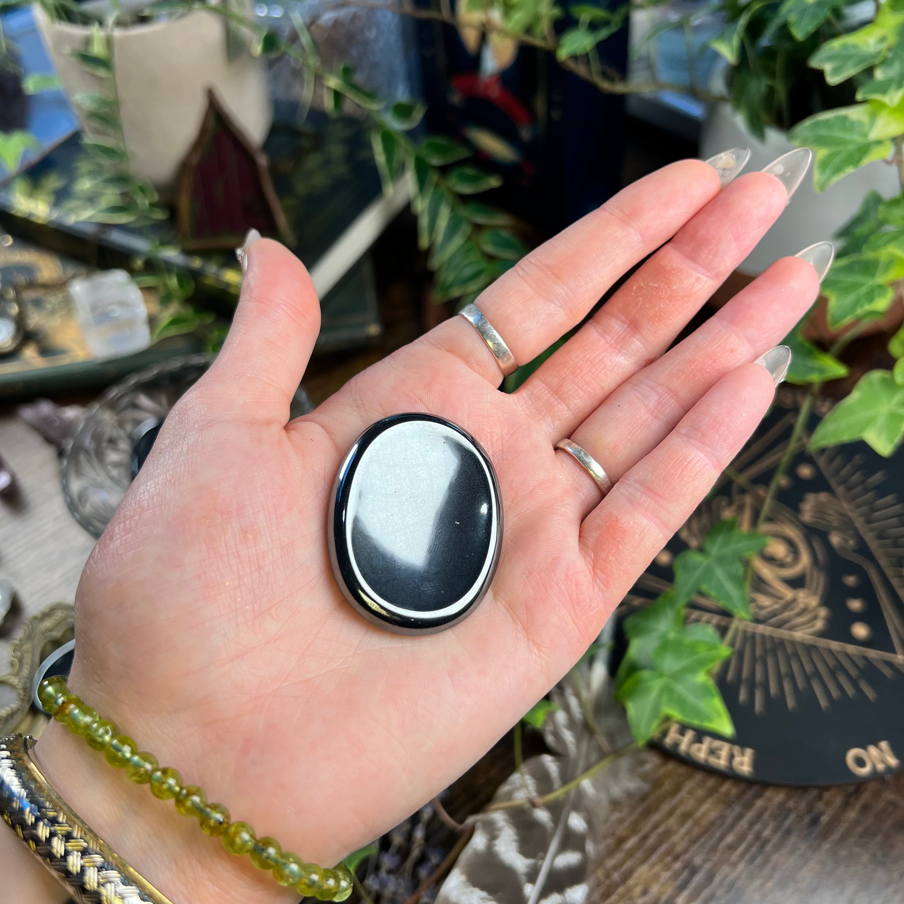 Terahertz - Worry Stone