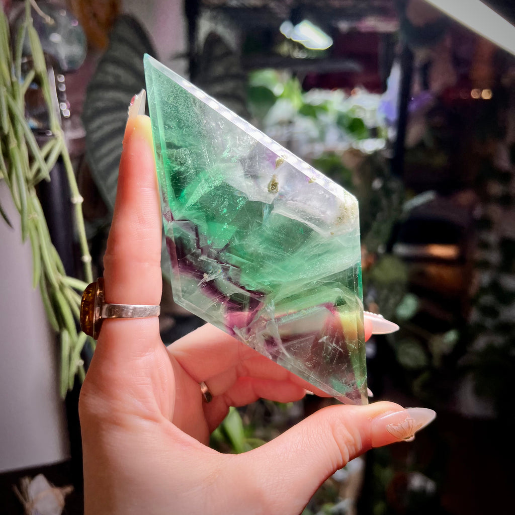 Fluorite Diamond Stand