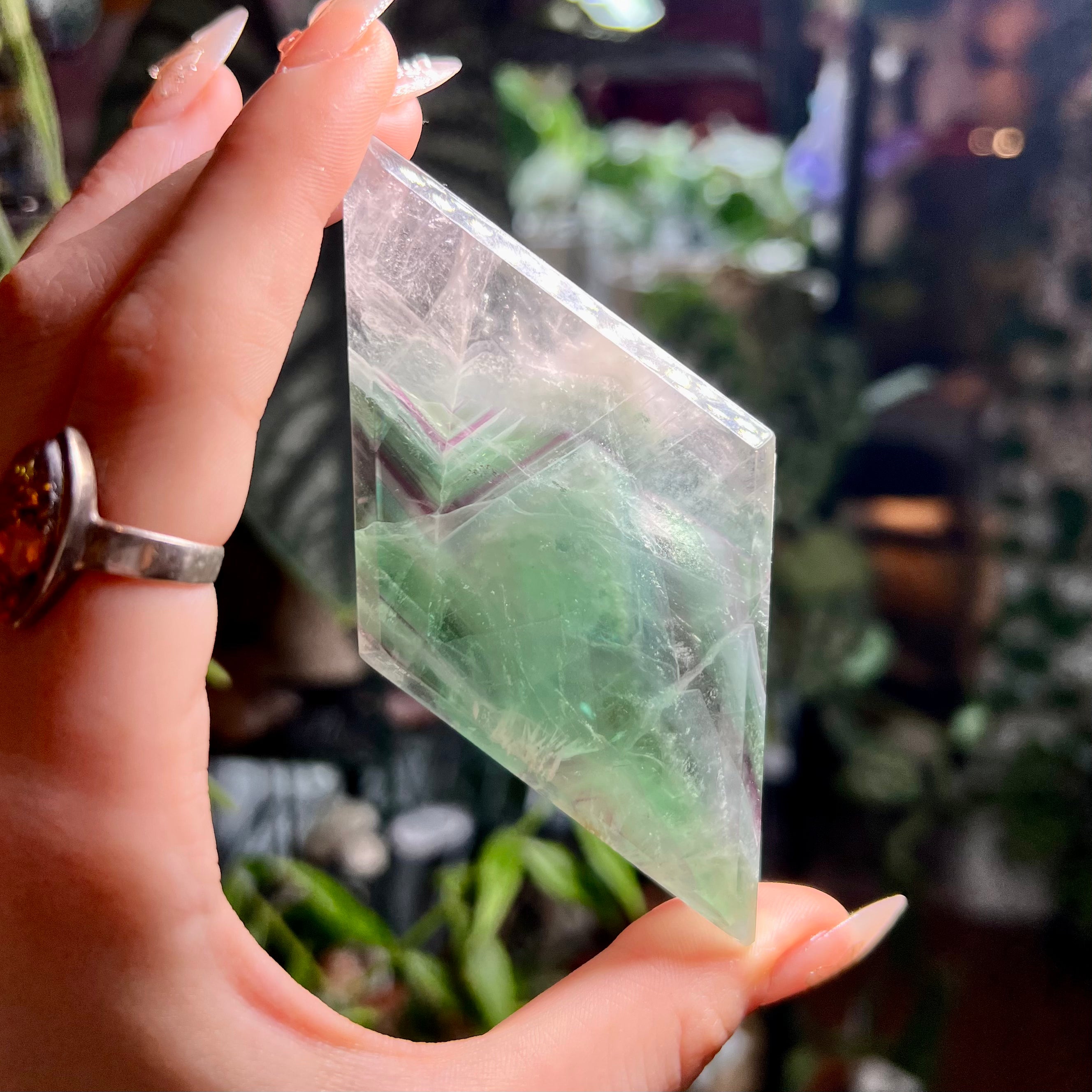 Fluorite Diamond Stand