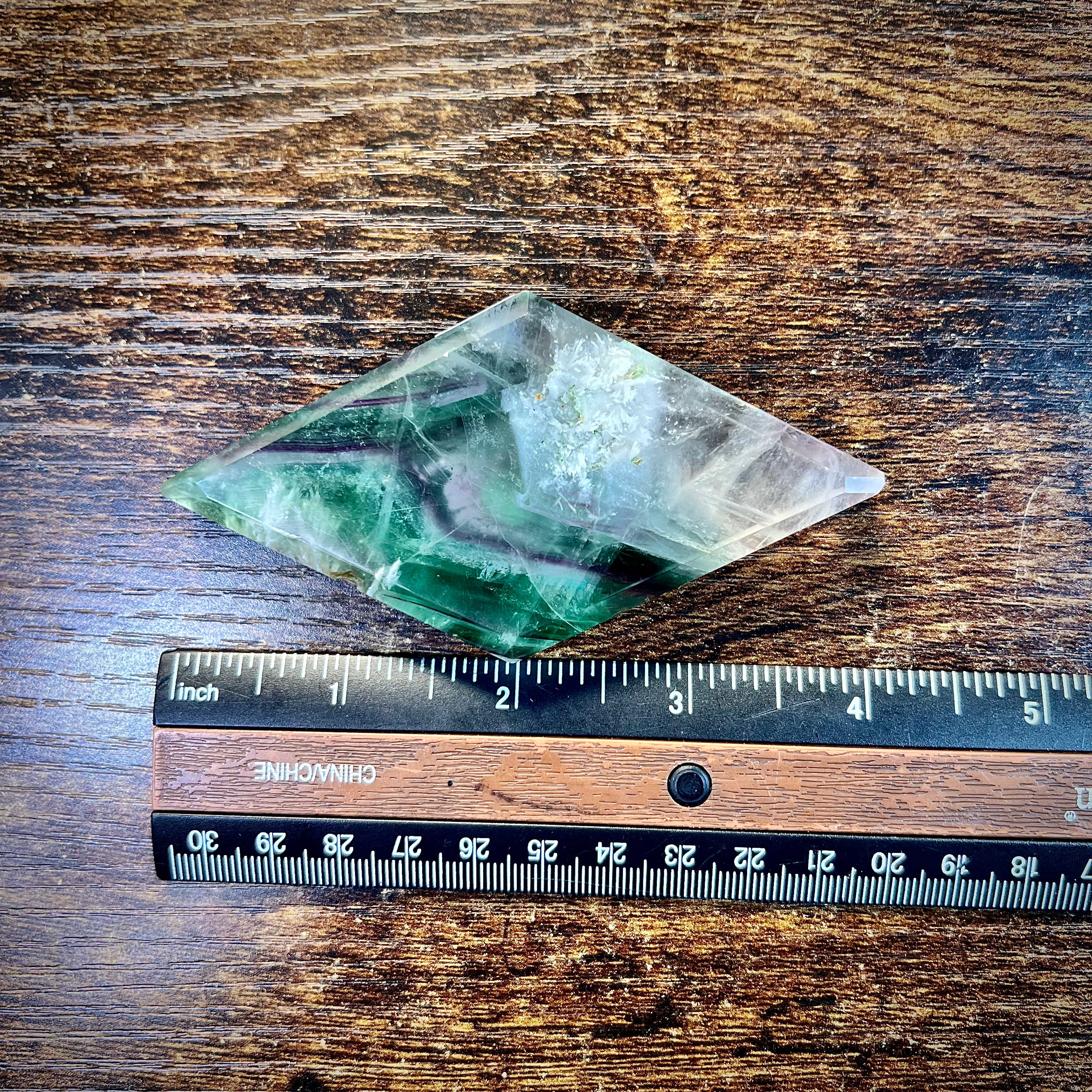 Fluorite Diamond Stand