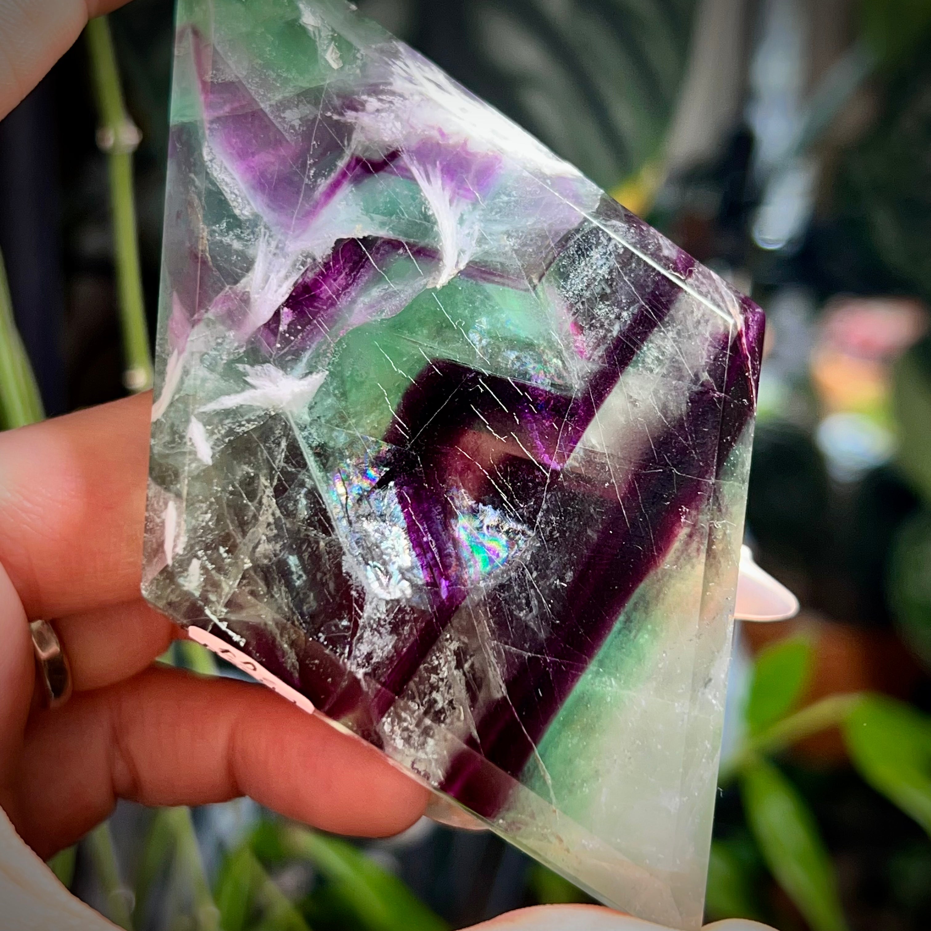 Fluorite Diamond Stand