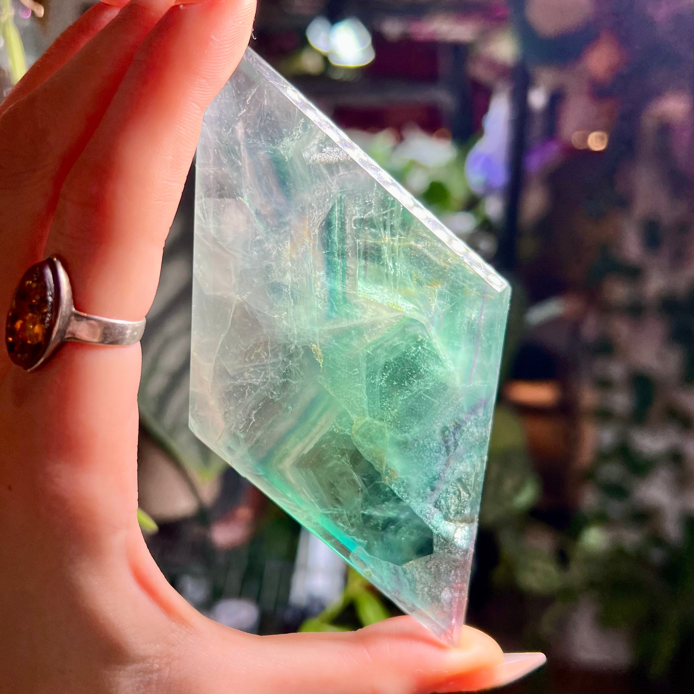 Fluorite Diamond Stand