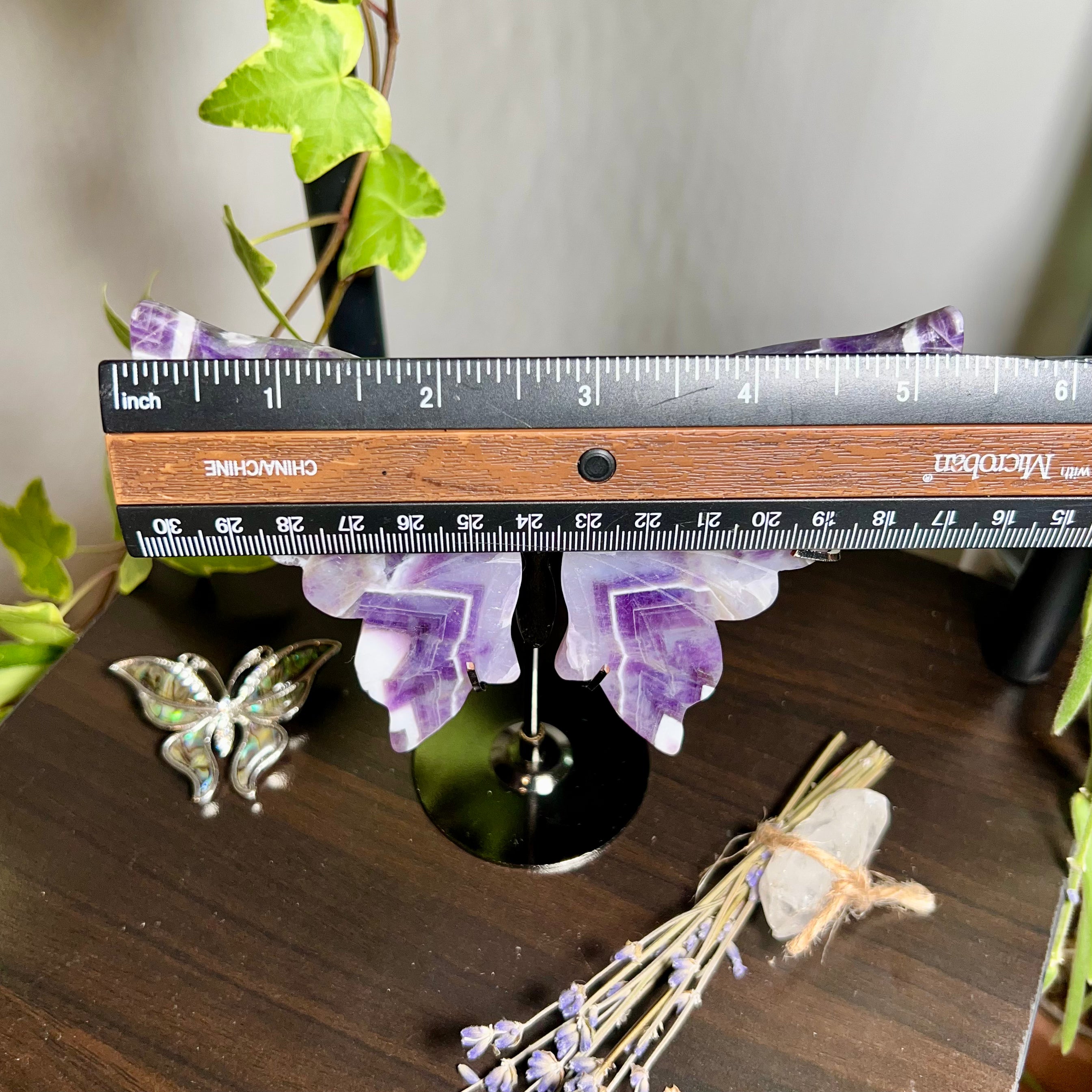 Dream Amethyst Butterfly Stand