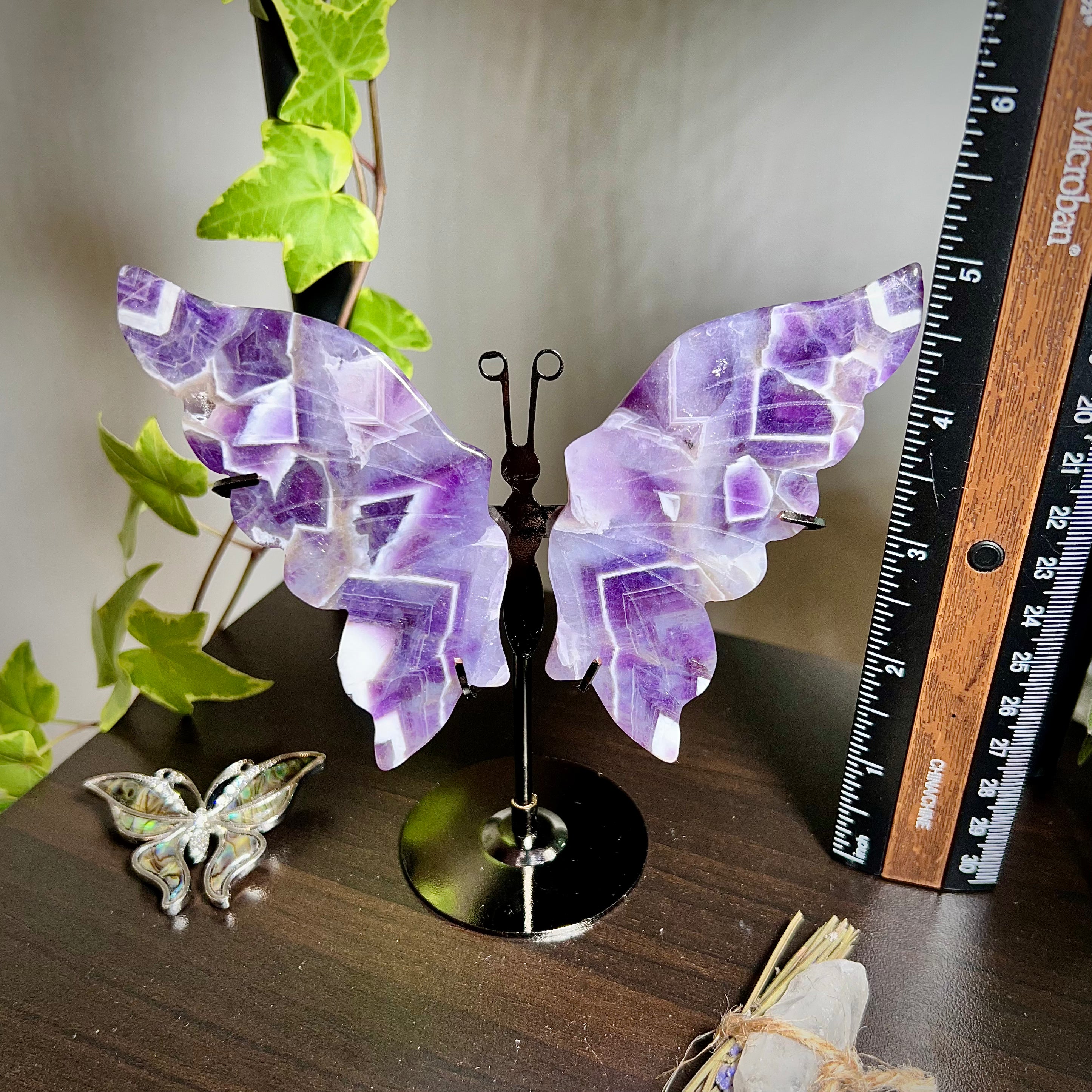 Dream Amethyst Butterfly Stand