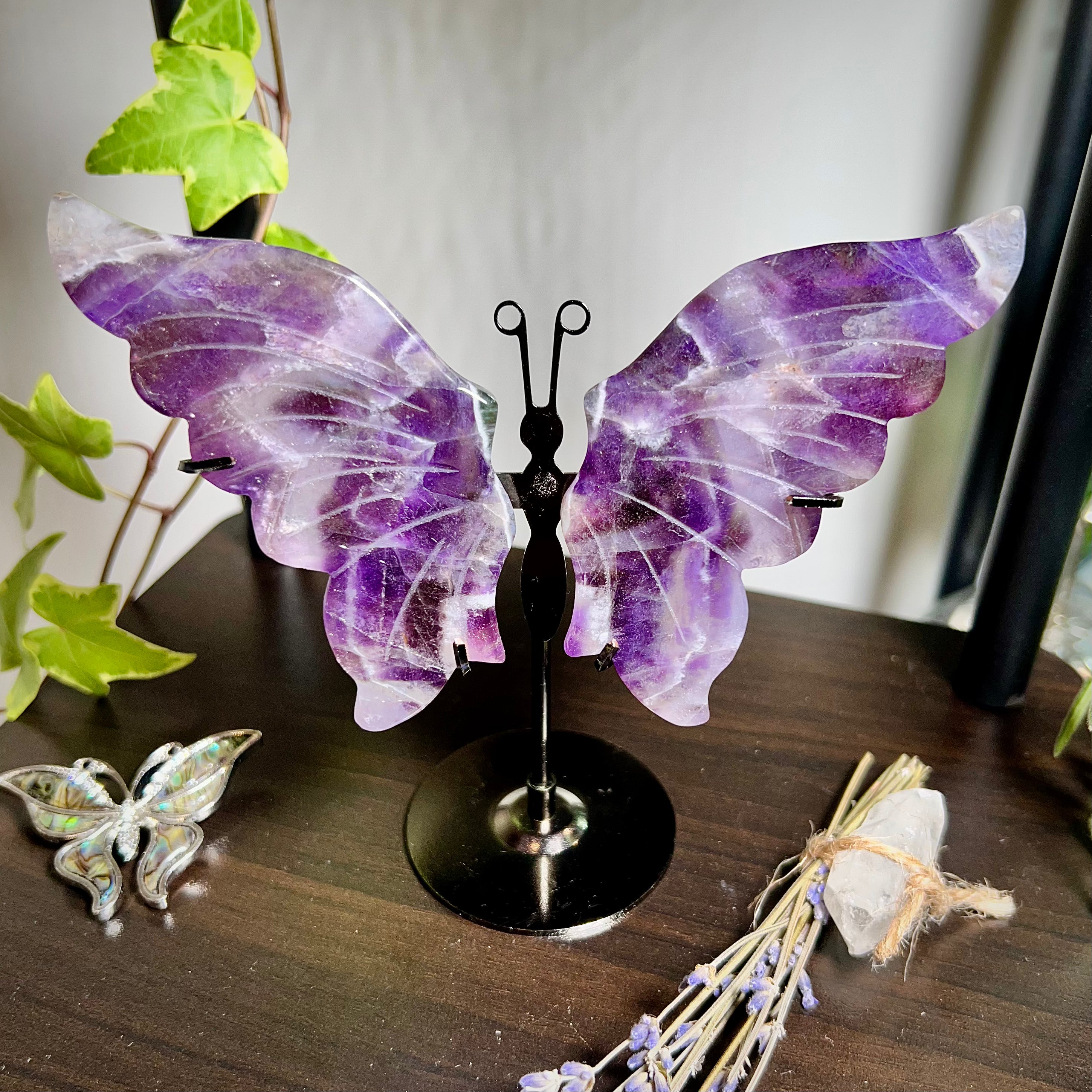 Dream Amethyst Butterfly Stand
