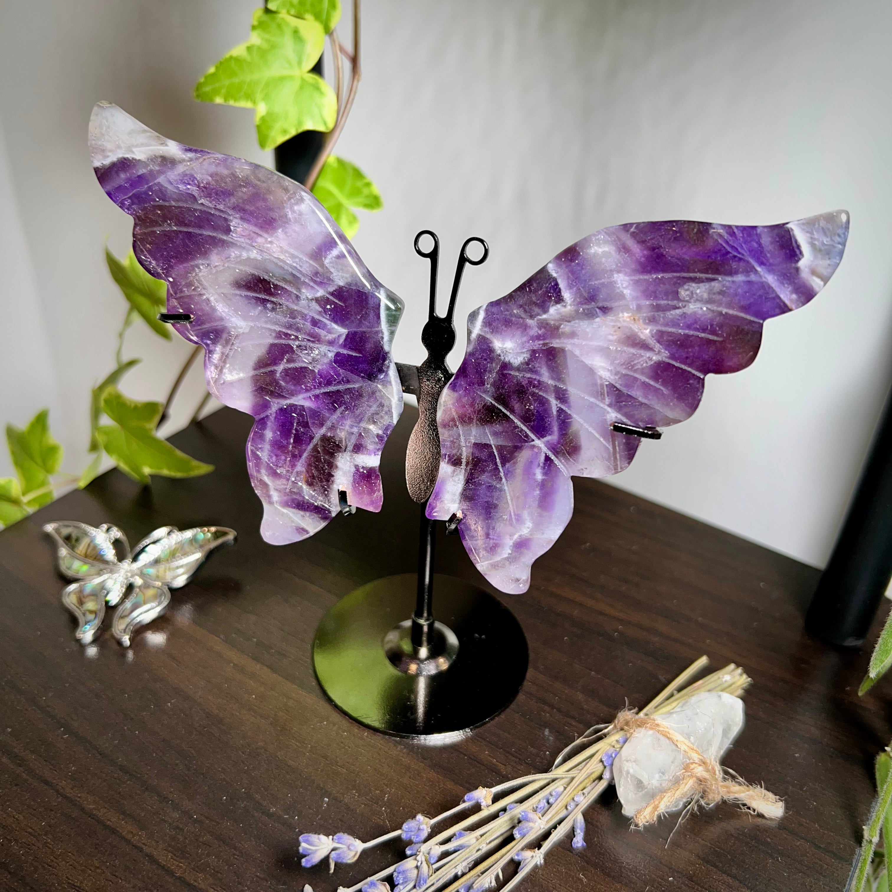 Dream Amethyst Butterfly Stand