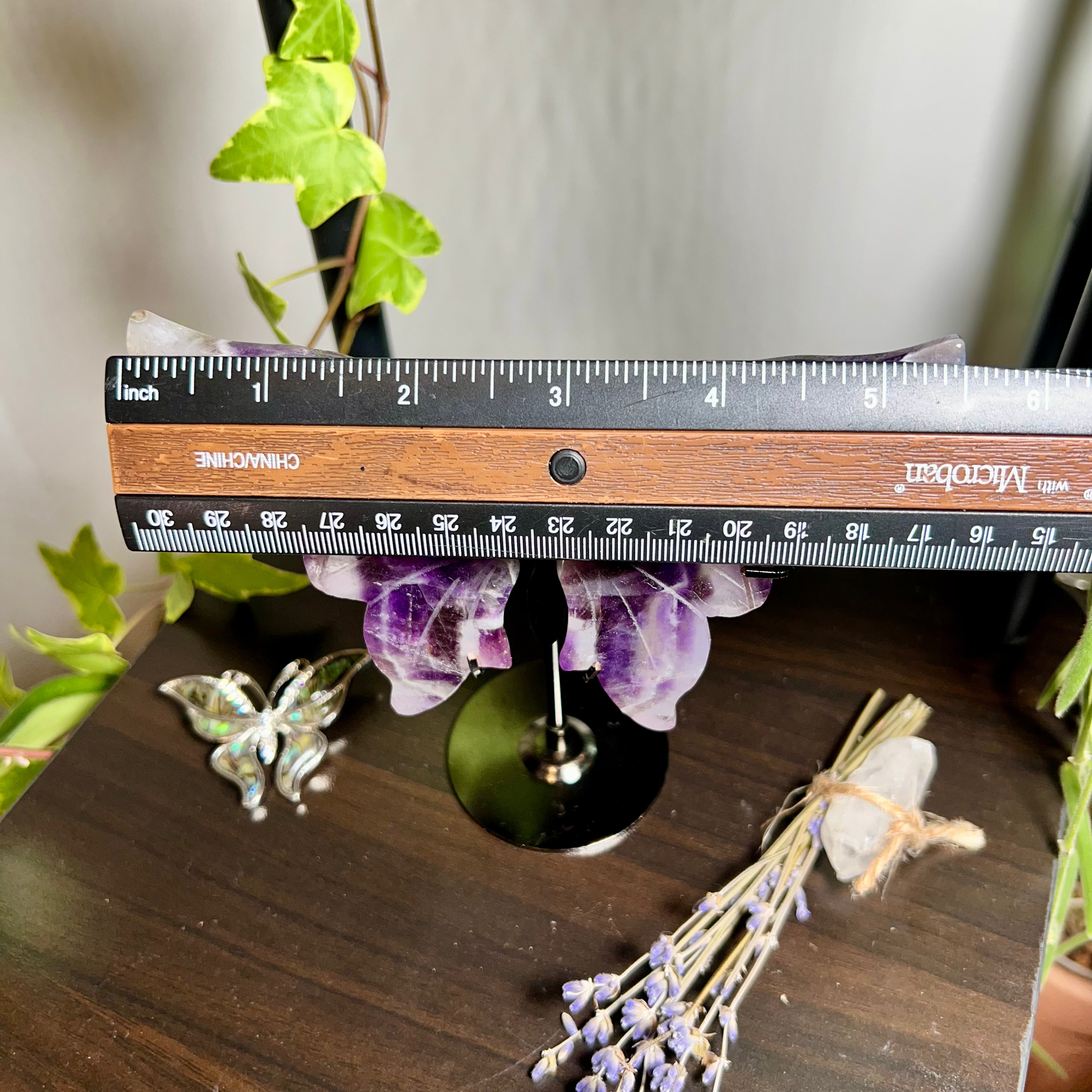 Dream Amethyst Butterfly Stand