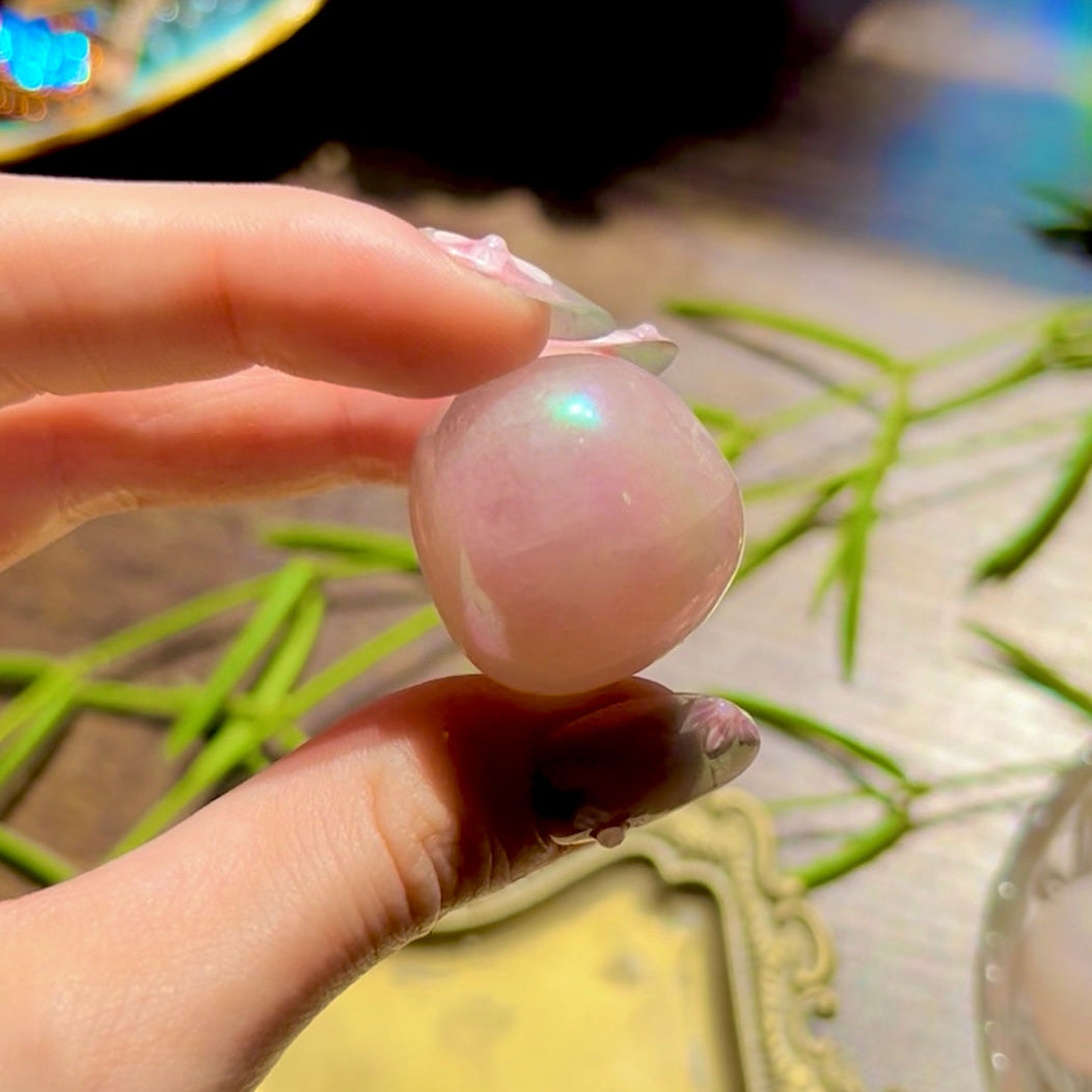 Aura Rose Quartz Tumble