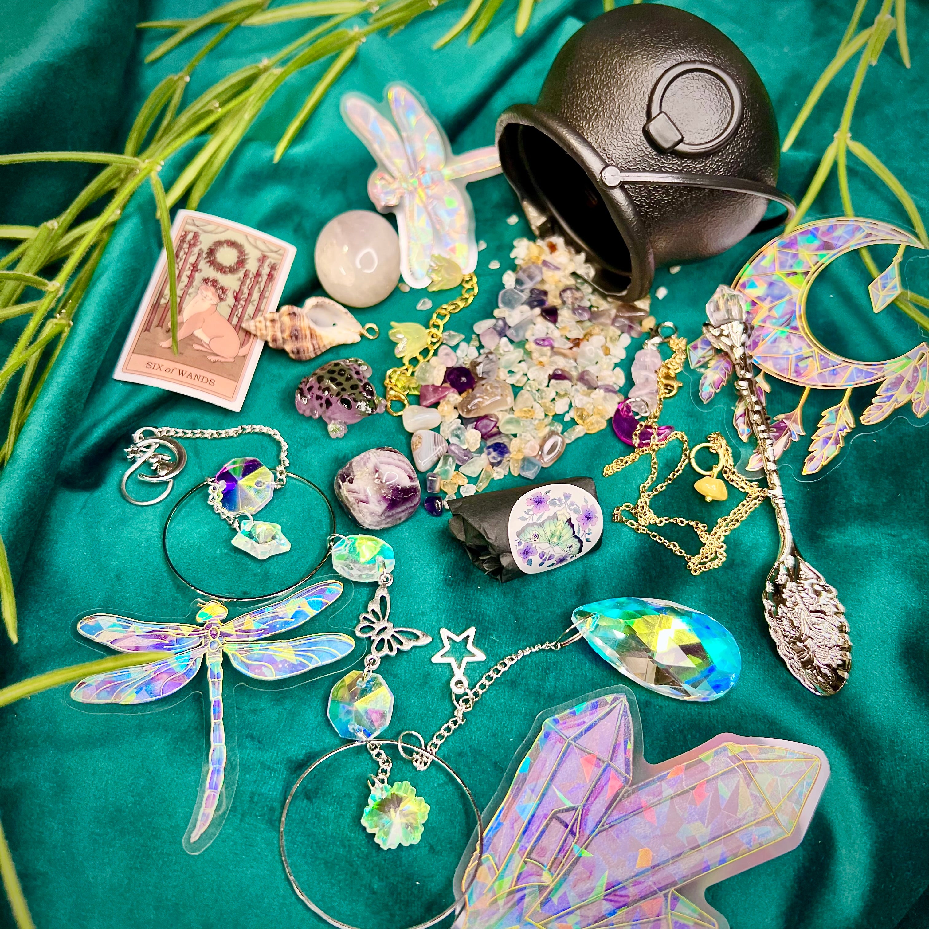 Mystery Suncatcher Cauldron